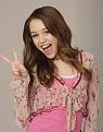 mileycyruspeacesign[1]